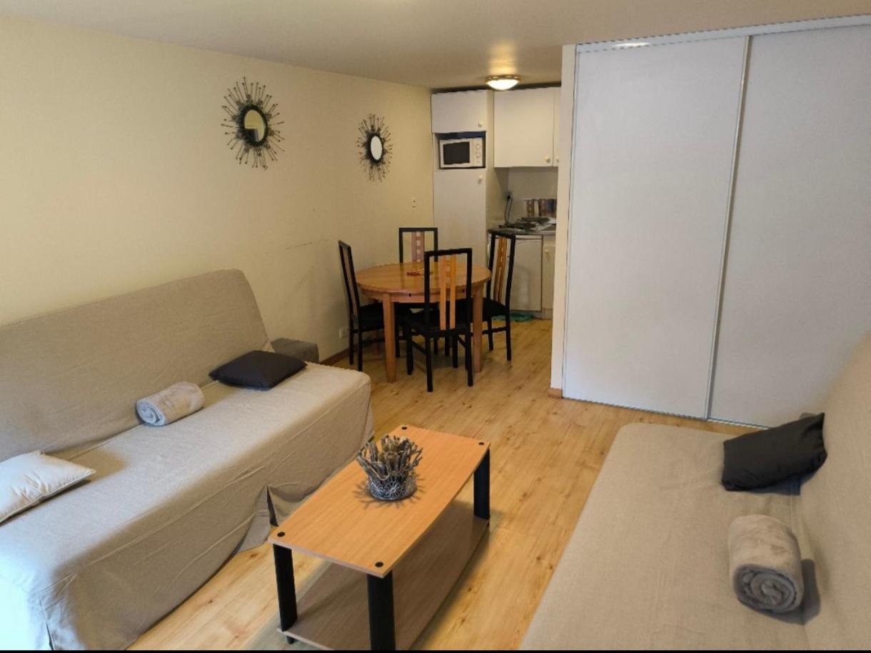 Charmant Studio A St Martin Vesubie Au Calme Сен-Мартен-Везюбі Екстер'єр фото